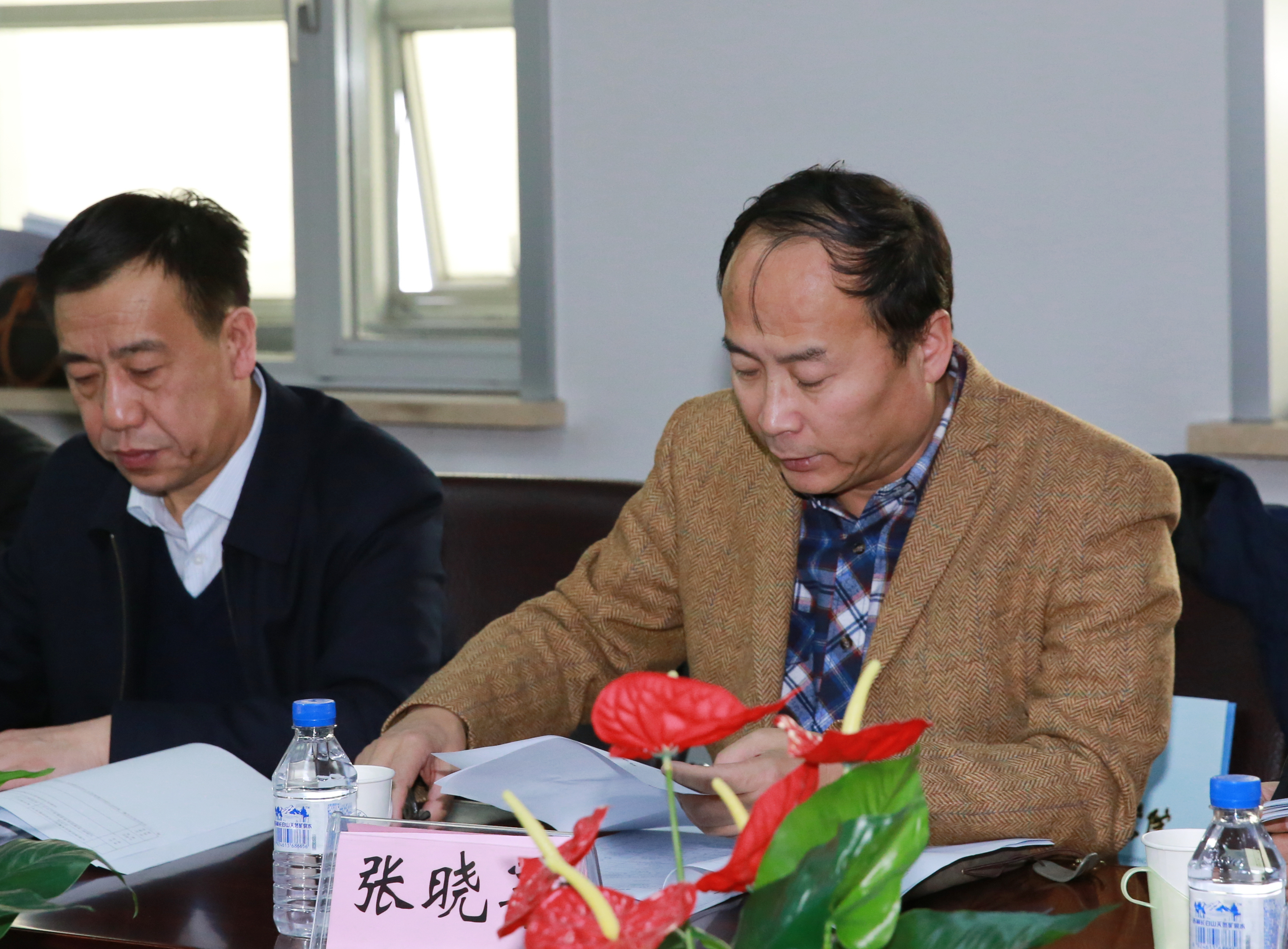 莅临本次筹备会的会员单位代表吉林大学工程仿生教育部重点实验室